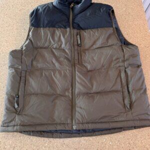 VTG LL Bean Vest Men's XL Dark Green Down Fill Zip Security Pocket Vintage